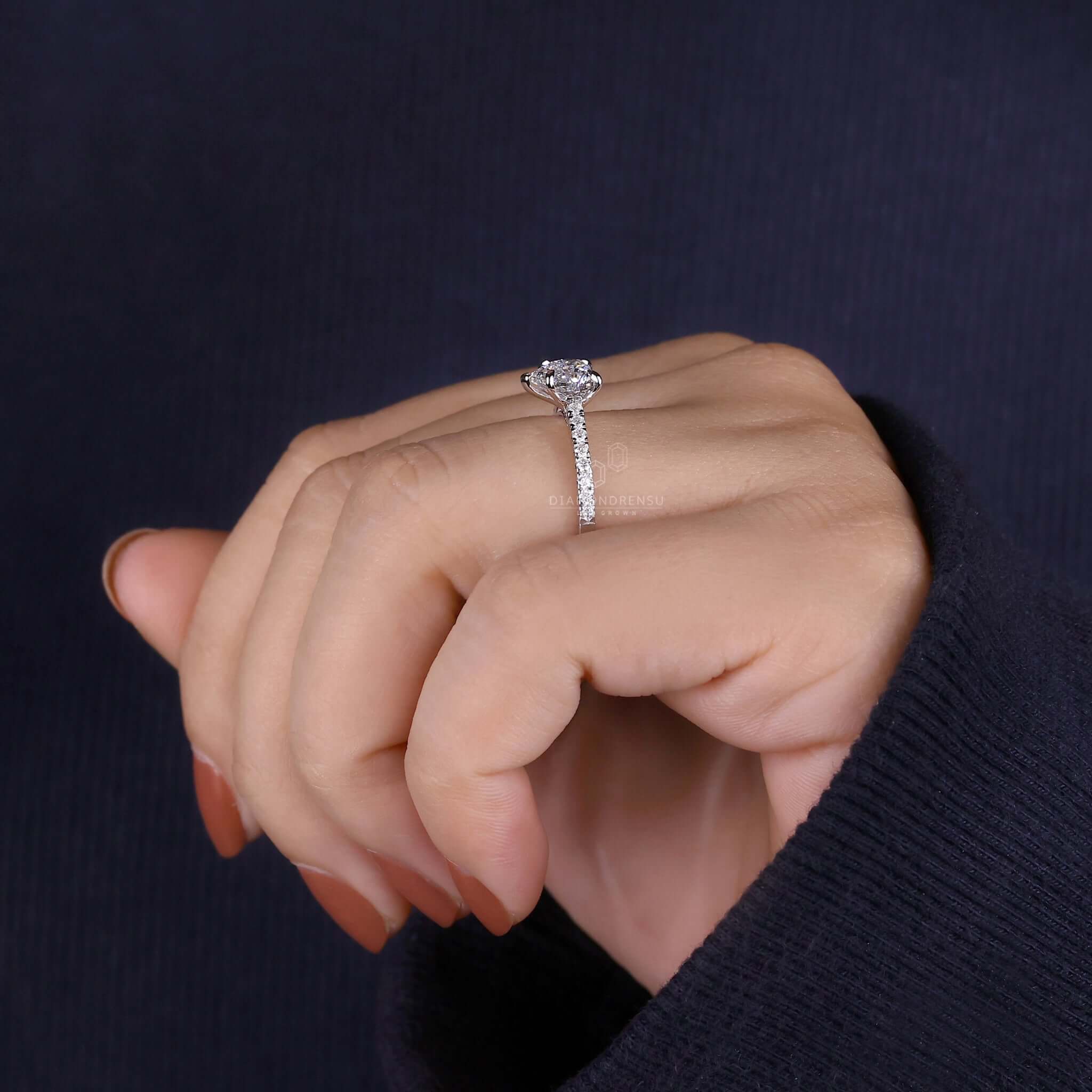 anniversary gift ring