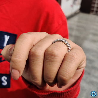Beautiful oval eternity wedding band designed with the finest diamonds to create a luxurious feel.