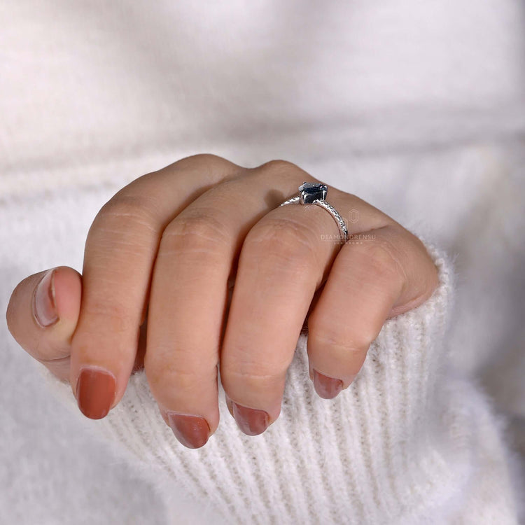 anniversary gift ring