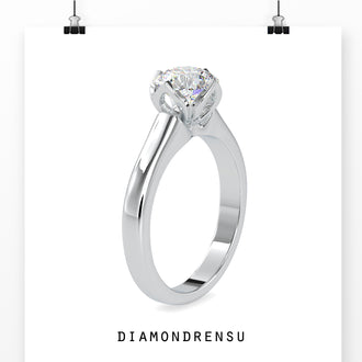 Engagement ring solitaire design with a tulip setting for a modern touch.