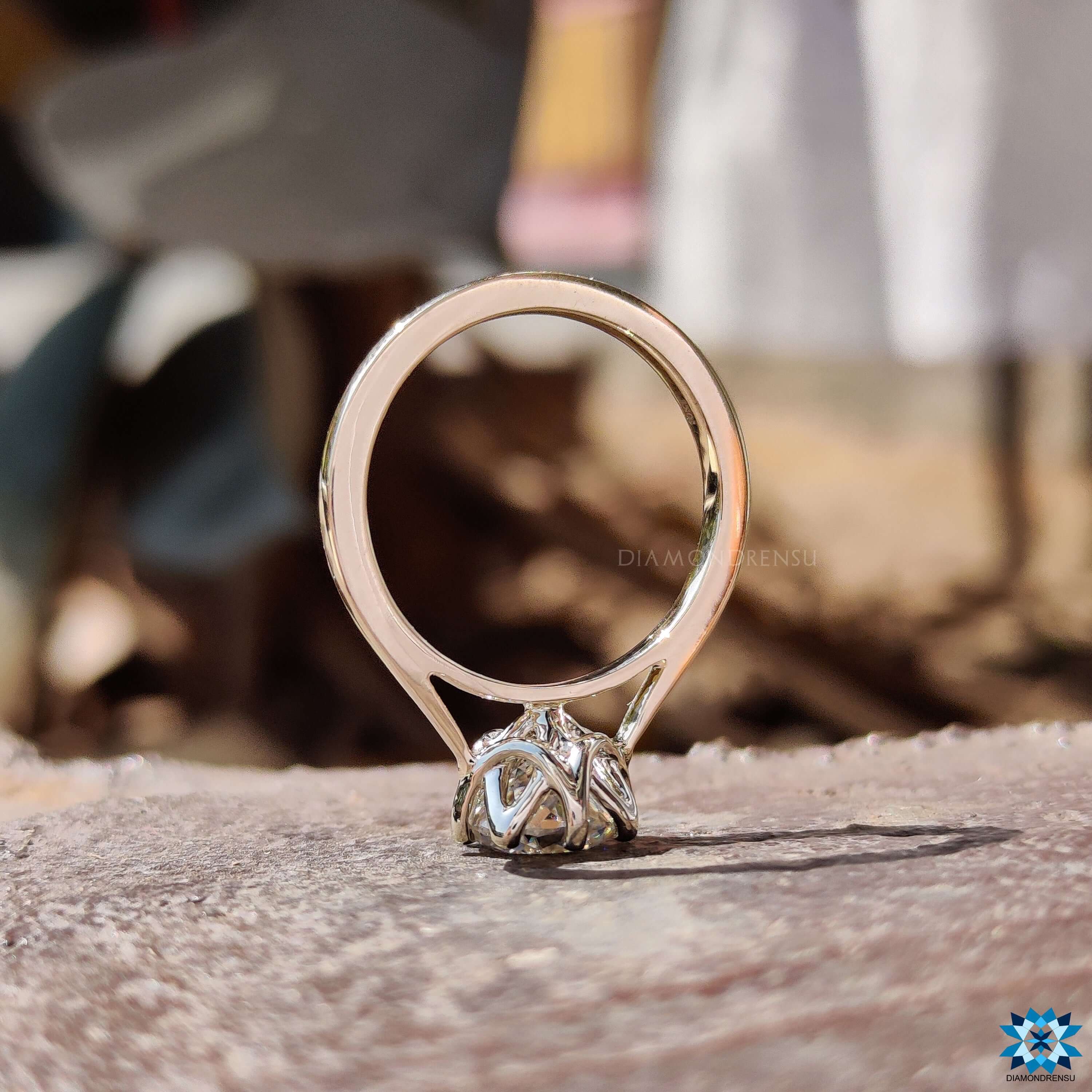 moissanite diamond engagement ring - diamondrensy