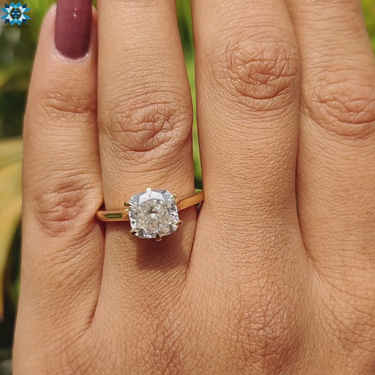 Stunning cushion cut ring showcasing intricate details and modern sophistication.
