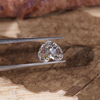 IGI certified loose diamond ensures authenticity and trust.
