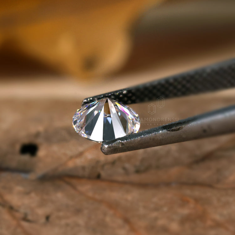 Oval cut Ethiopian opal with 1.88 carat weight, perfect for october's birthstone display.
