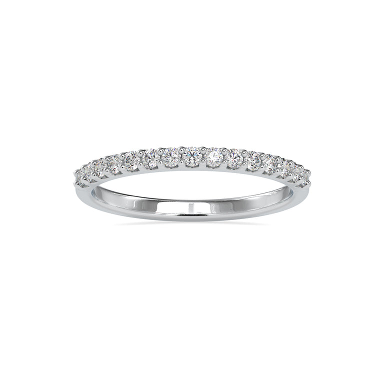 Half diamond wedding band with classic round cut.
