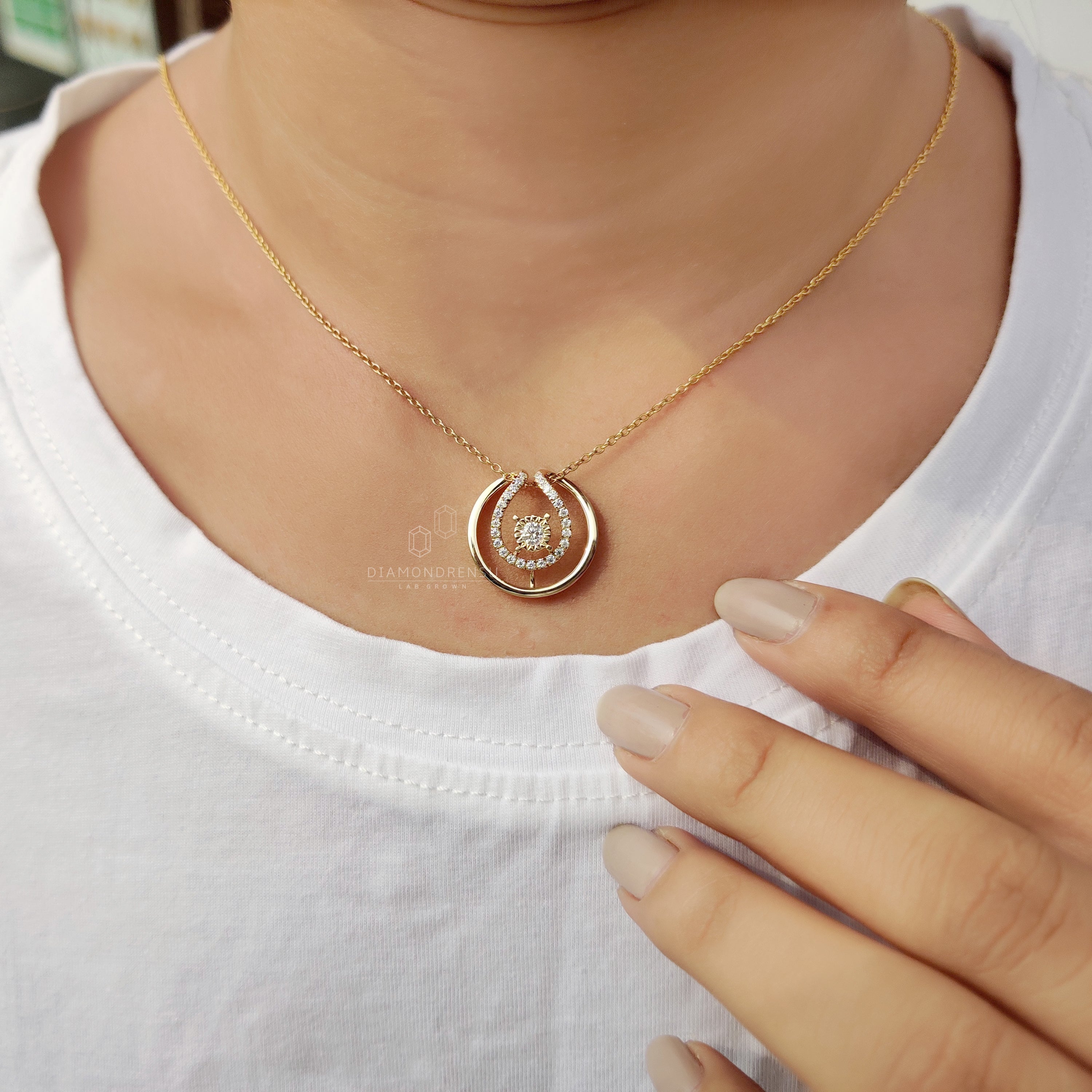 Lab diamond custom pendant Clearance