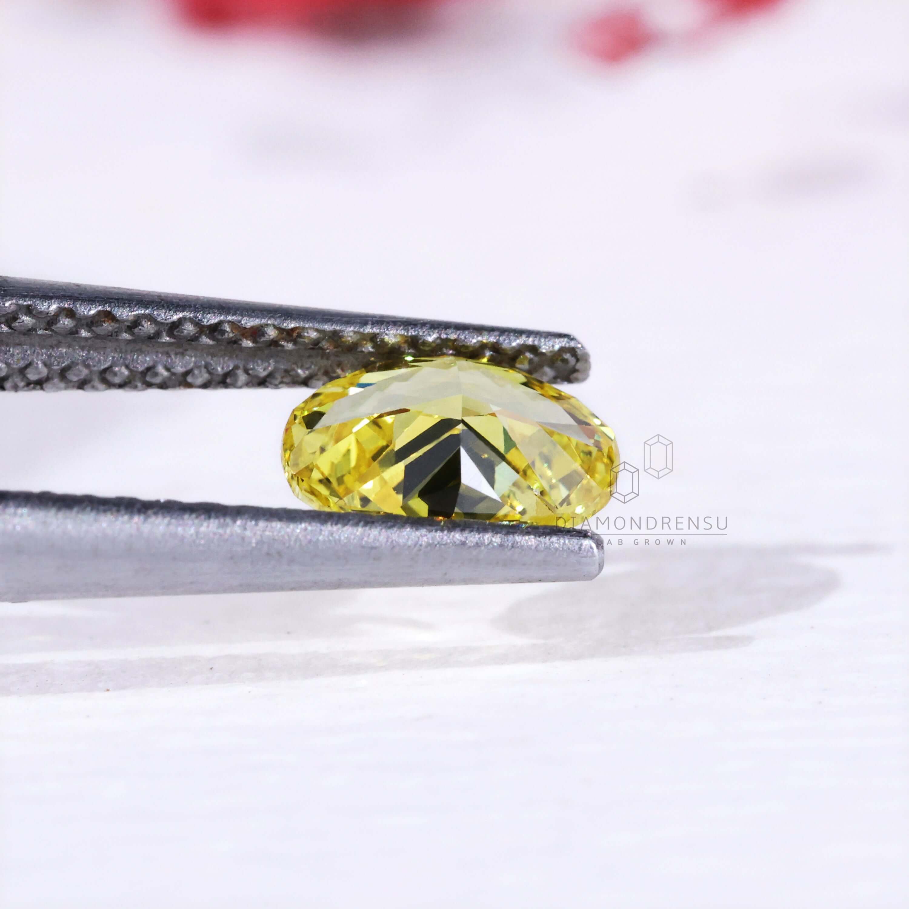 yellow oval cut diamond