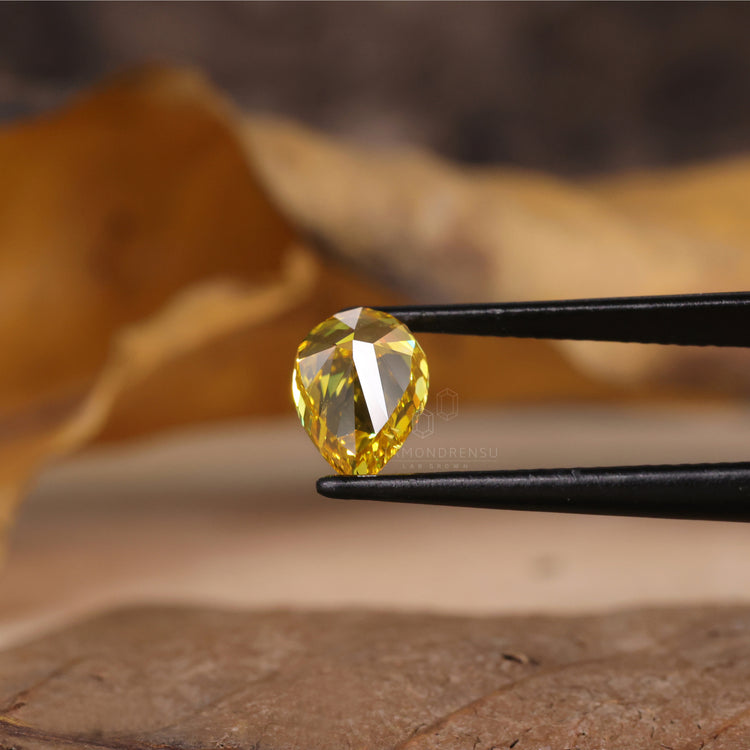1.55 carat pear diamond loose lab grown diamond.
