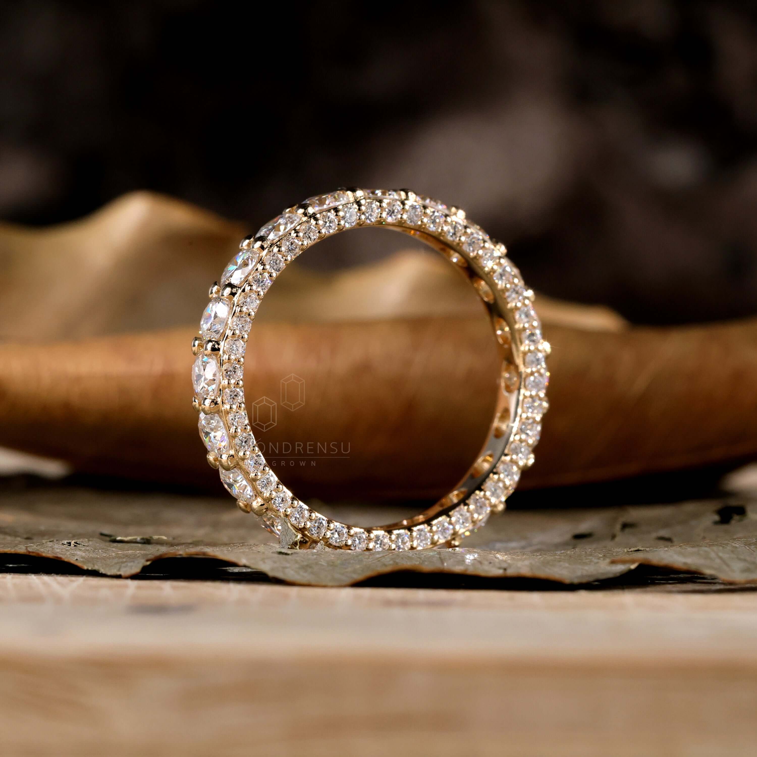 customized eternity ring - diamondrensu
