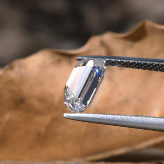 Loose lab grown diamond emerald cut diamond.
