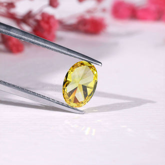 Buy loose oval yellow diamond IGI certified.
