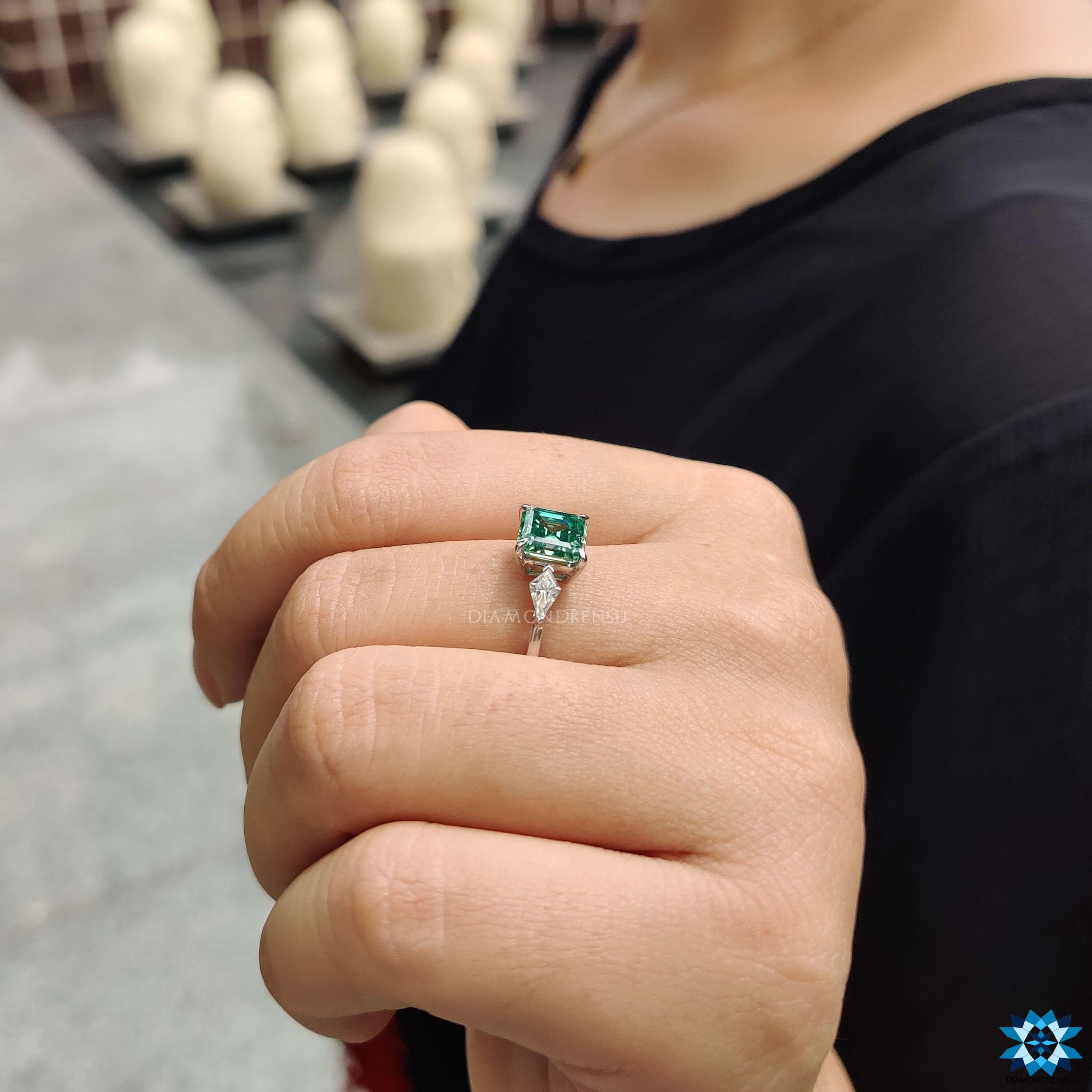 customized engagement rings - diamondrensu