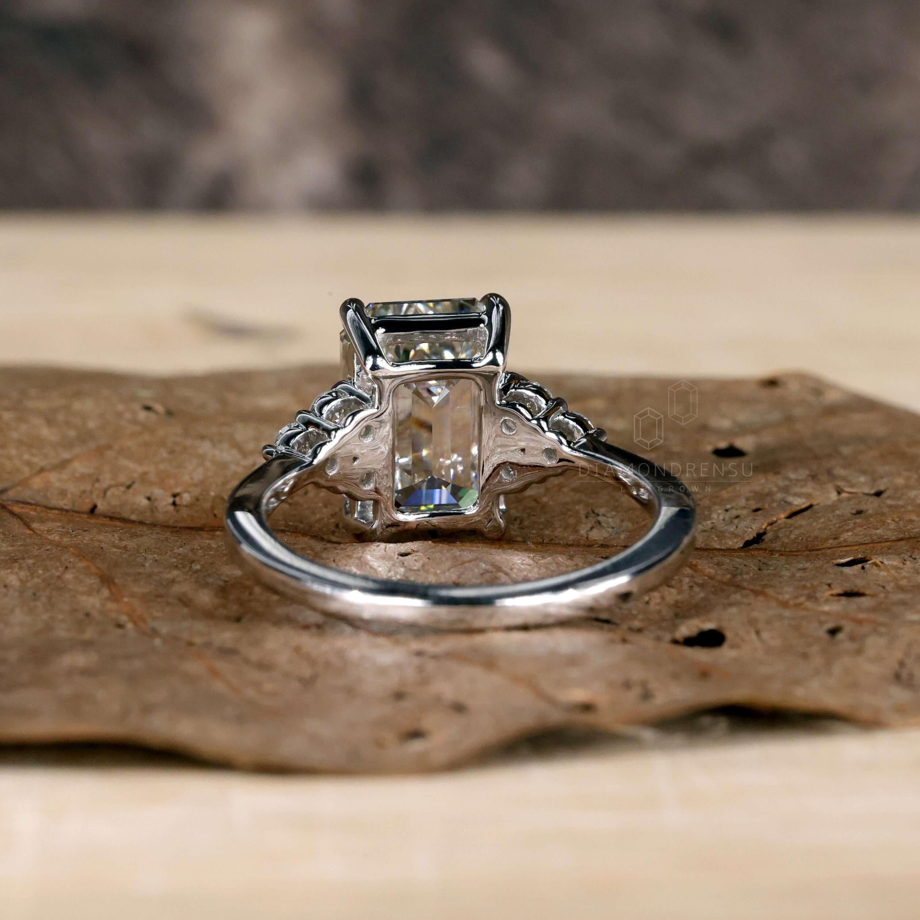 eco friendly diamond ring - dimaondrensu