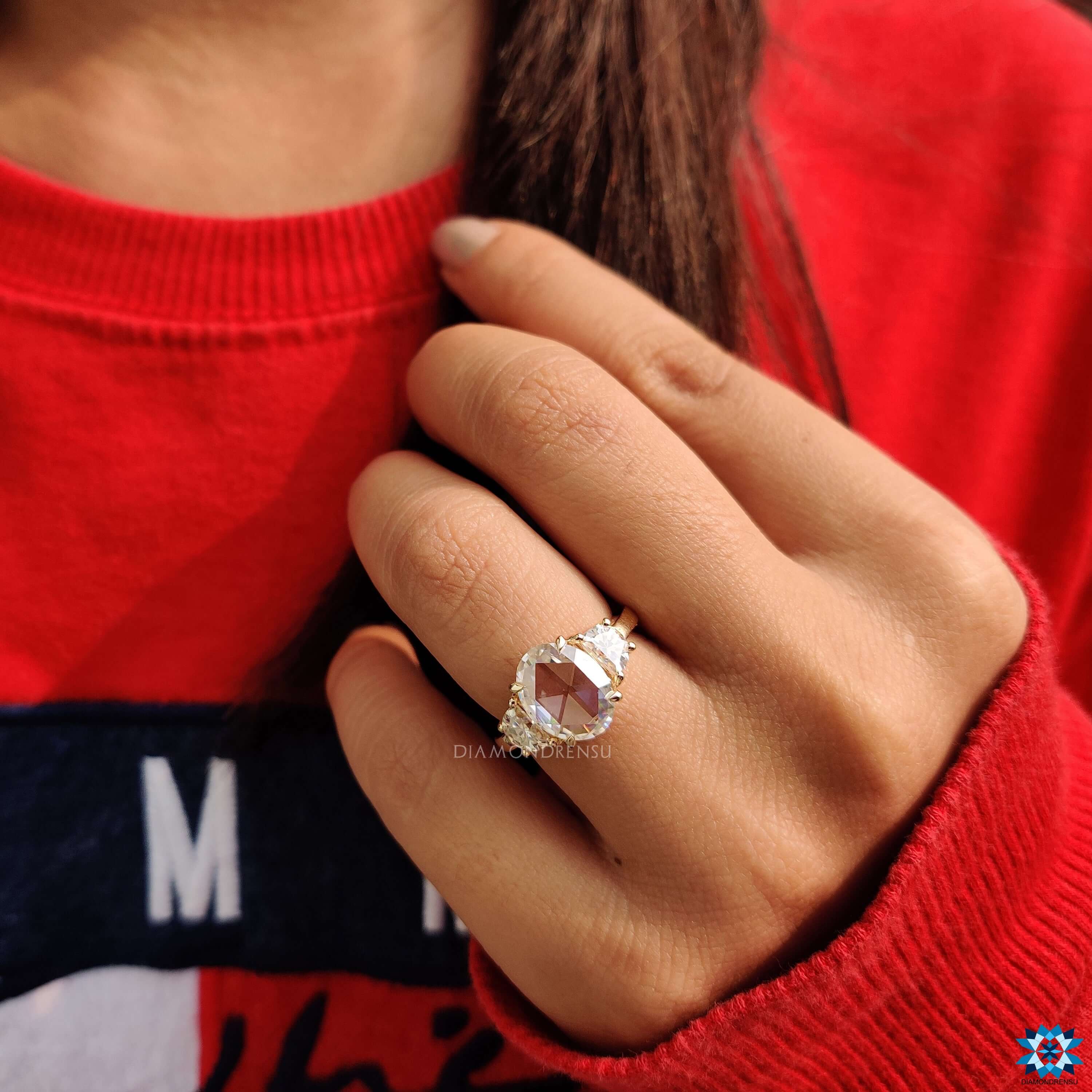 Vera Band - V-Shape Contoured Wedding Ring with channel-set Diamond, M