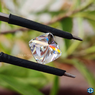 Dazzling 3.17 carat moissanite with cushion moissanite glow.
