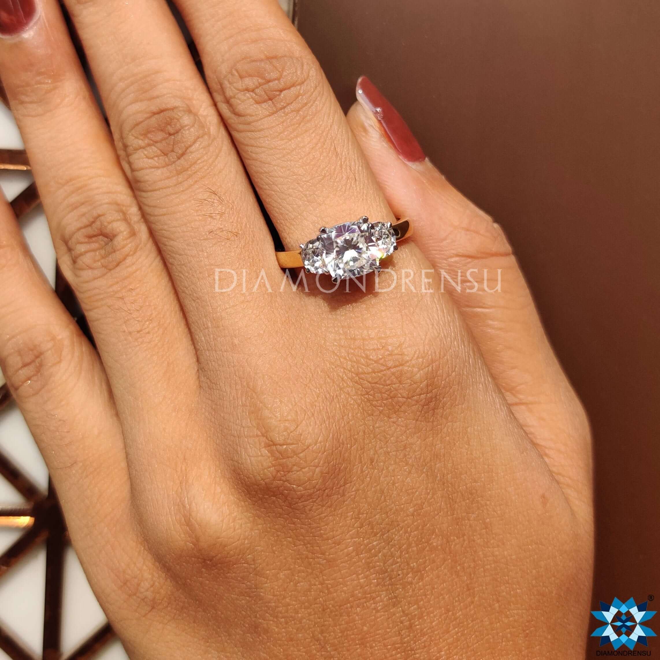 Round Cut Salt & Pepper Diamond Engagement Ring Graduated Diamond Side  Stone Bridal Ring - MollyJewelryUS