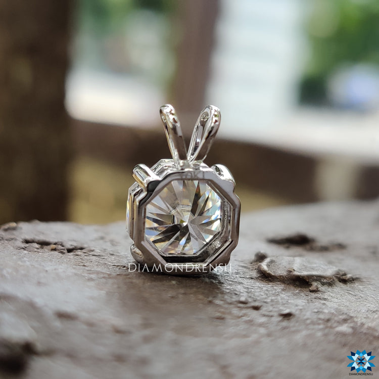 moissanite pendant