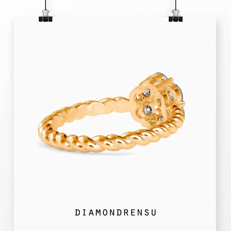 Cluster ring diamond design in rose gold, perfect for engagements
