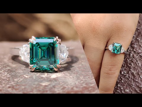 Oval Cut Teal Blue Moissanite Engagement Ring, Lab-grown Diamond Cluster  Set Wedding Ring, Vintage Blue Moissanite Solid Gold 14k/18k Ring - Etsy  Ireland