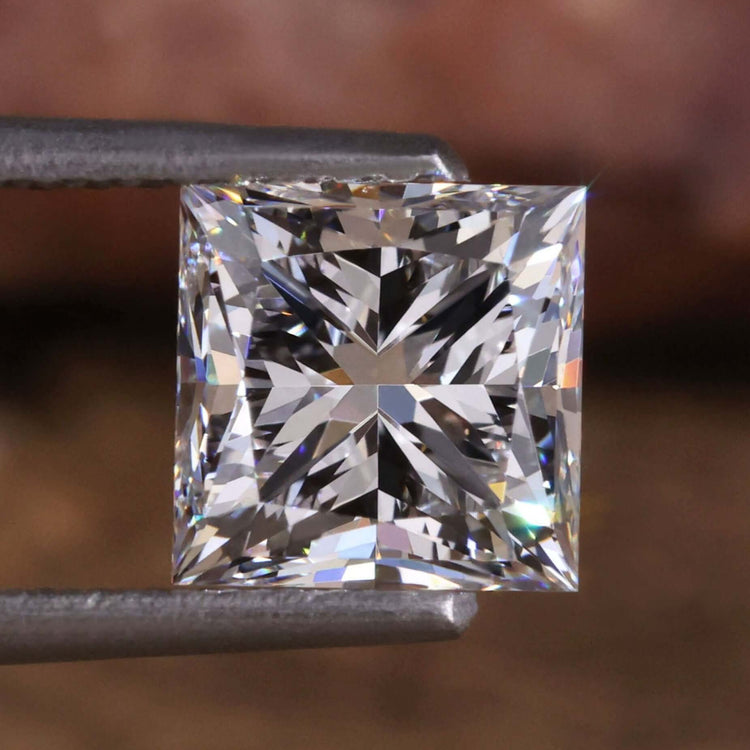 Princess cut lab grown diamond with IGI certification.
