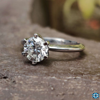 Round solitaire engagement ring that sparkles with brilliance.