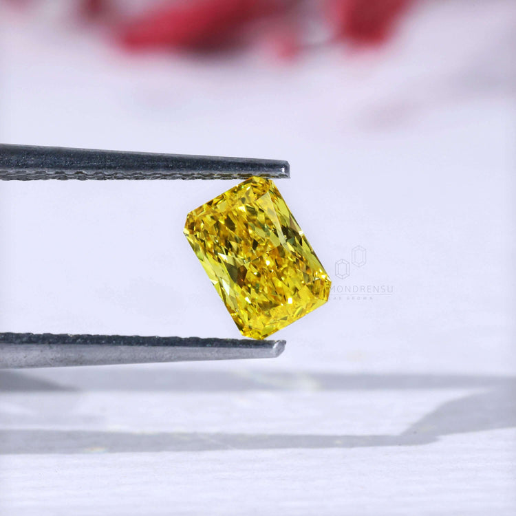 Buy loose radiant cut yellow lab grown diamond.
