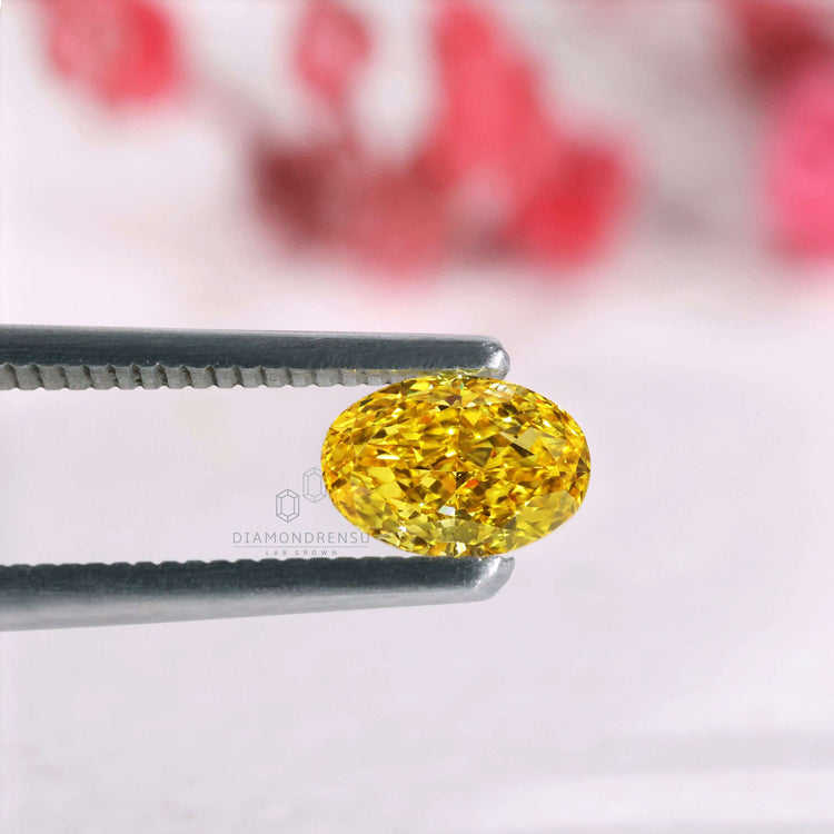 Buy loose diamond in oval yellow shape with lab grown brilliance.
