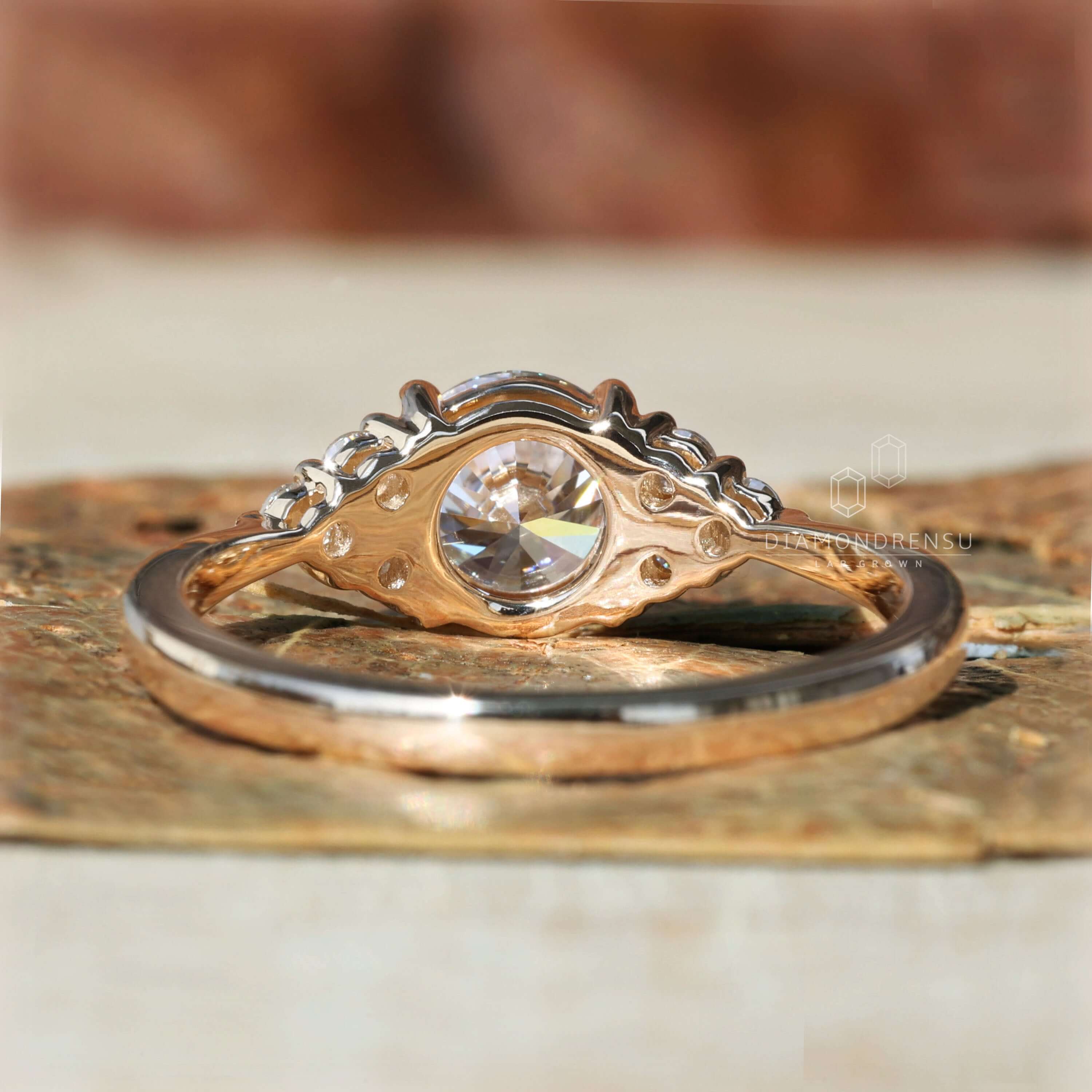 vintage style engagement ring