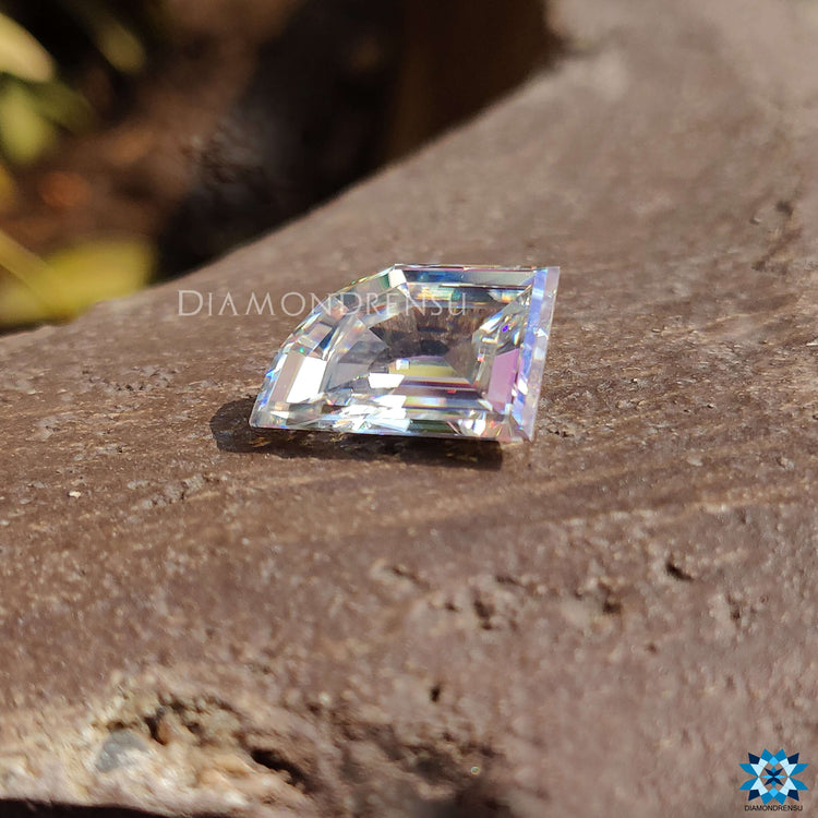 Moissanite in elephant tooth cut and antique shape for custom loose stone settings.
