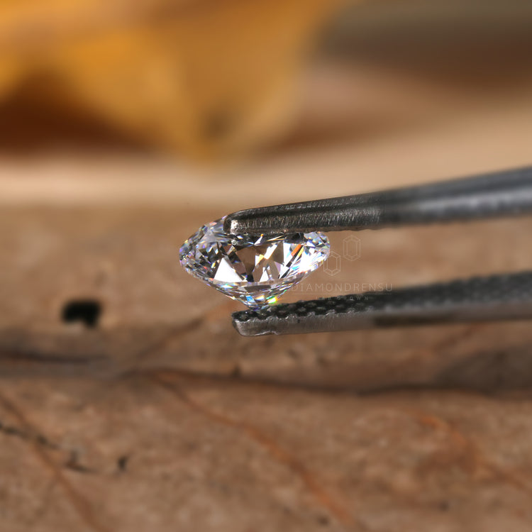 Ethiopian opal with 1.88 carat weight shown as October birthstone opal in oval shape.
