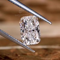 This 2 carat cushion cut diamond features an elongated cushion shape and clean clarity.
