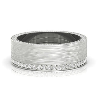 Man wedding band in polished gold finish.
