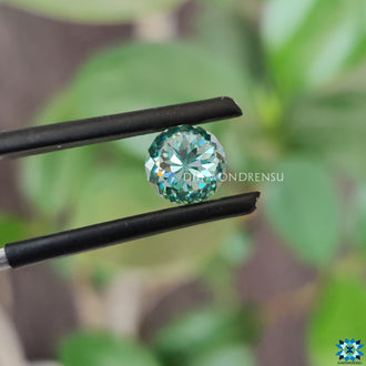 2.72 carat moissanite ready for rings or pendants.