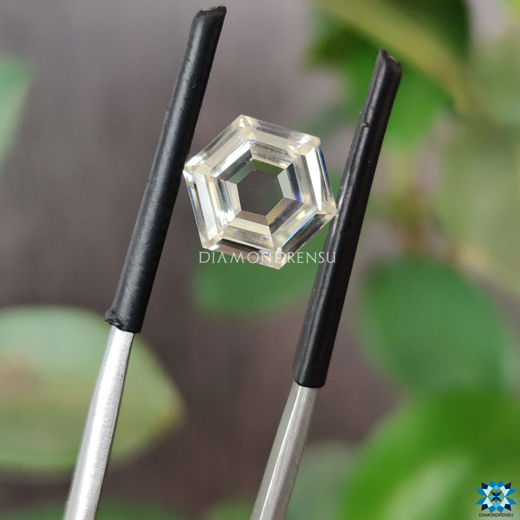 Moissanite stone crafted in rose cut hexagon design.
