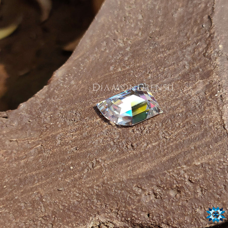 Loose moissanite stone crafted in elephant tooth cut and antique style for standout jewelry.
