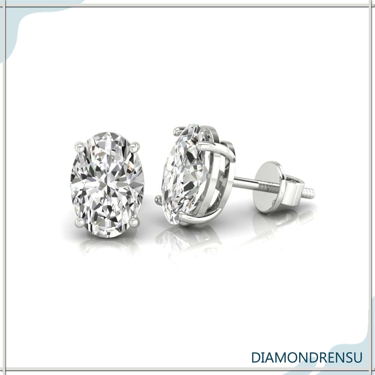Handmade oval earrings with Lab Grown Diamond, offering a blend of elegance and sustainability.
