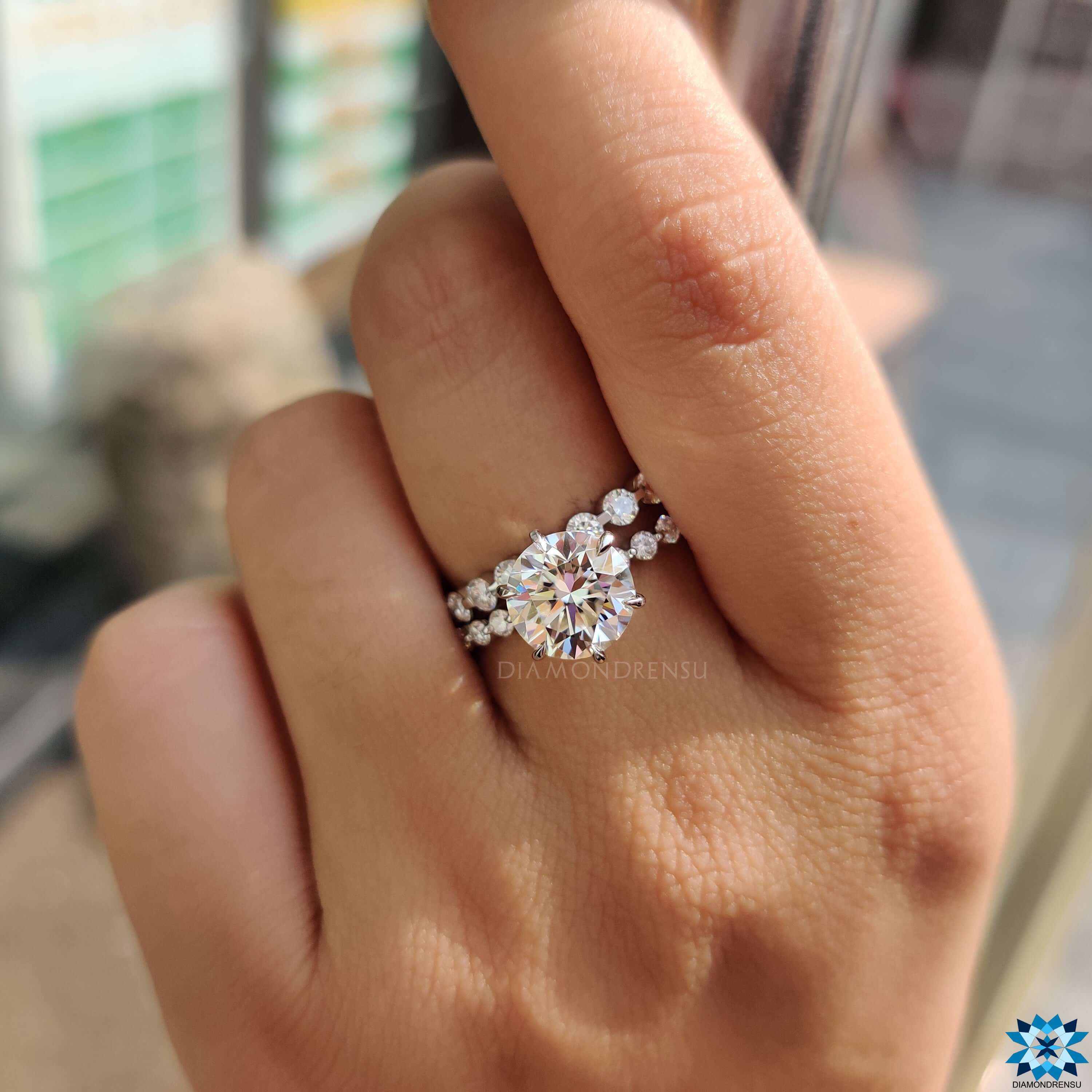 Diamond bubble wedding band Clearance