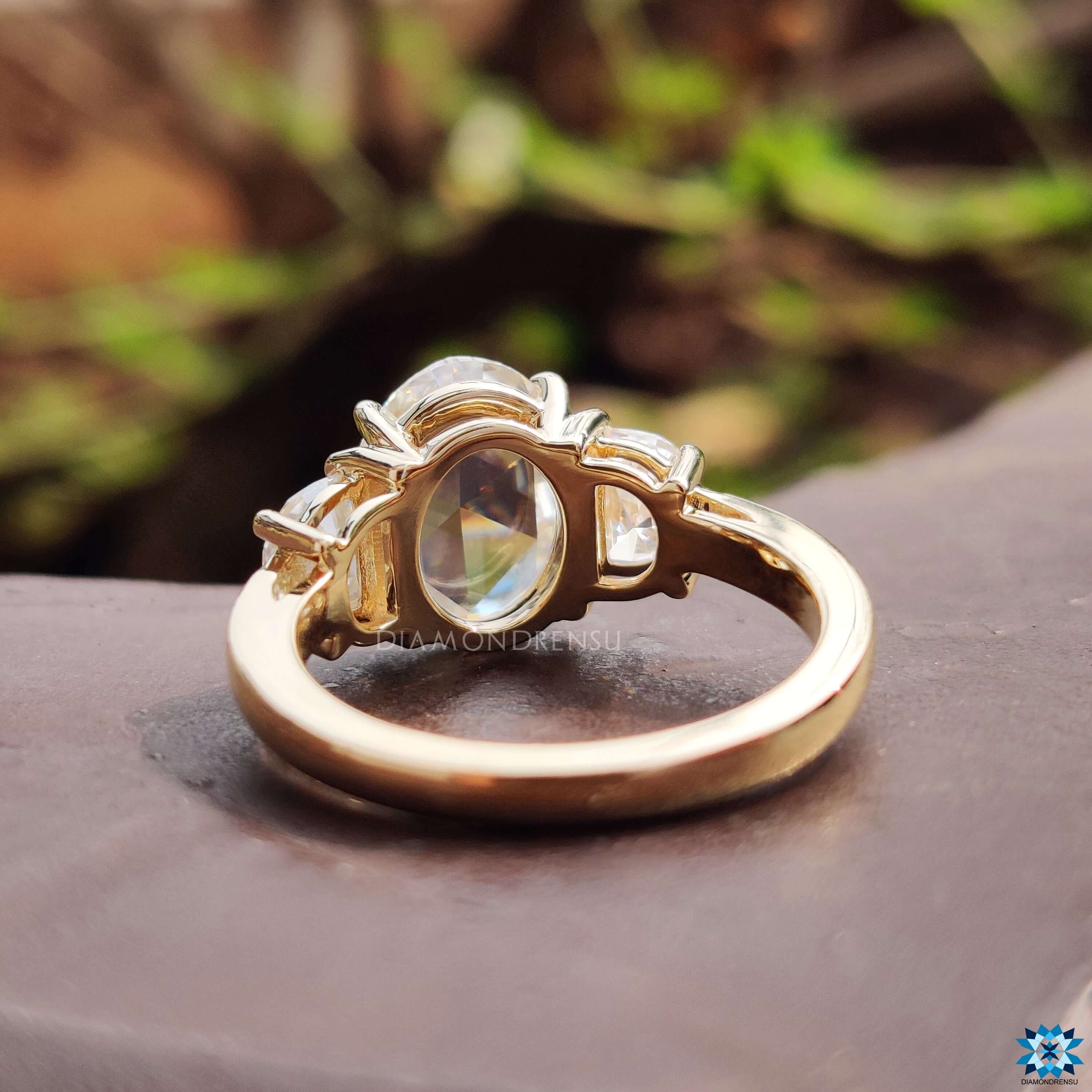 Mens Moissanite Ring