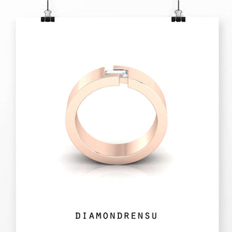 Handmade jewelry made with care and attention to fine details.
