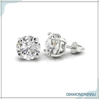 Stunning stud earrings for women with a round design, crafted in a basket setting.