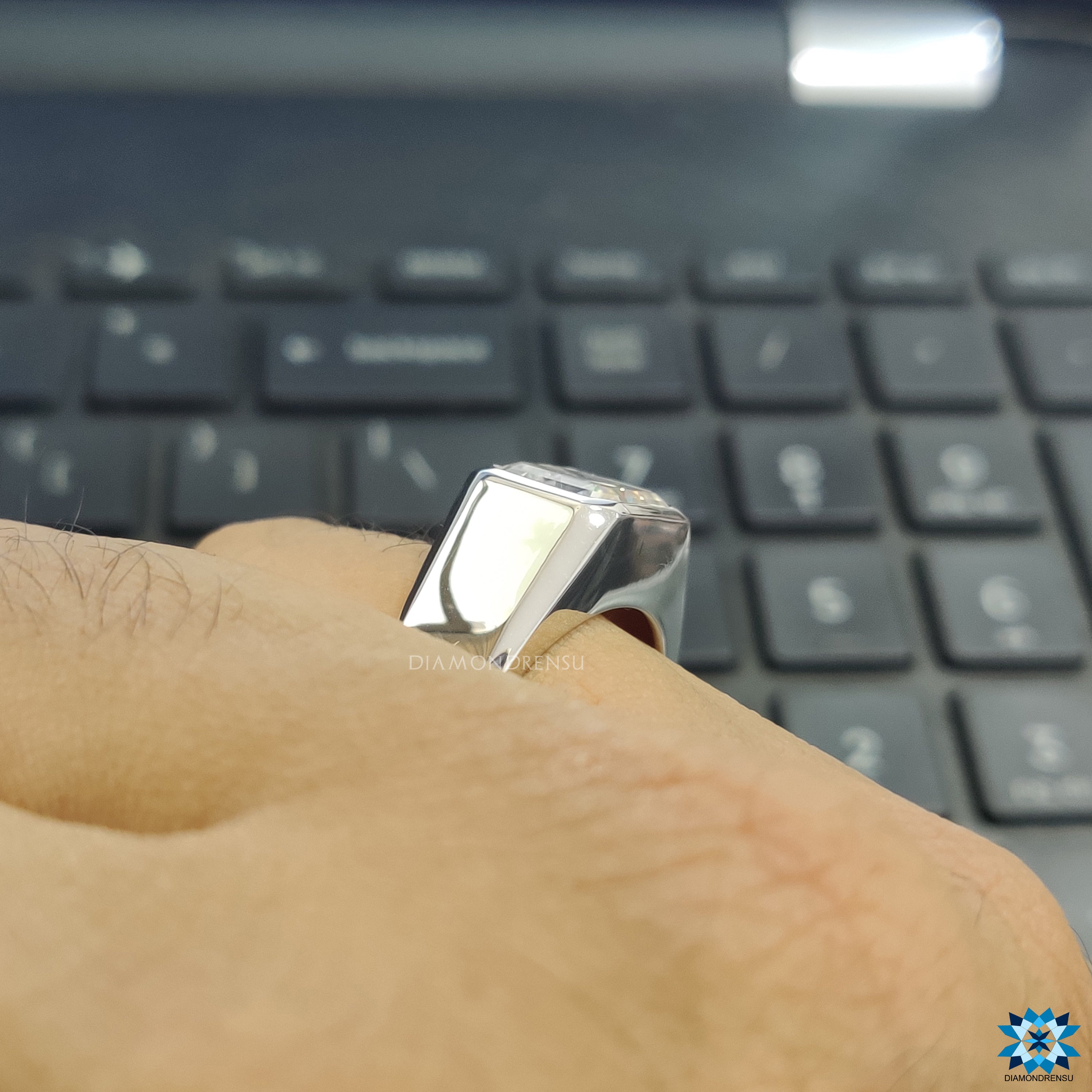 unique mens engagement ring - diamondrensu