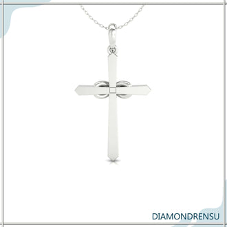 The Christian chain symbolizes faith with style and elegance.
