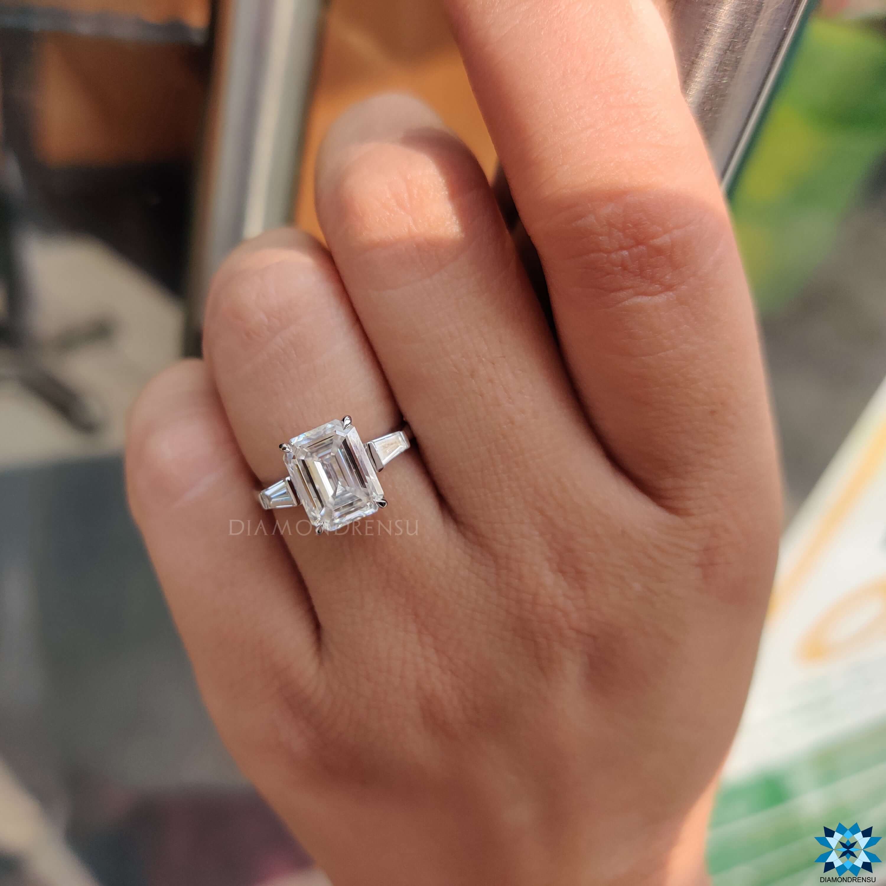 Emerald cut 3 stone engagement ring 001-140-00411 | Carroll's Jewelers |  Doylestown, PA