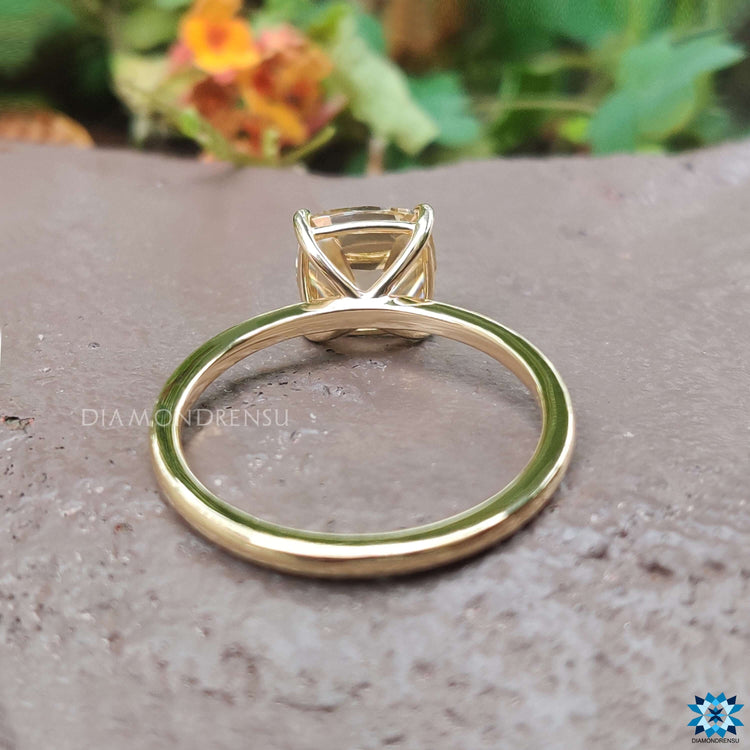 Classic solitaire engagement ring with a 4-prong setting, tailored for a timeless look.