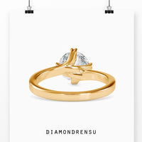 Round cut diamond ring showcasing brilliance from every angle.
