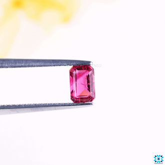 Gemstone pink tourmaline as October birthstone tourmaline.
