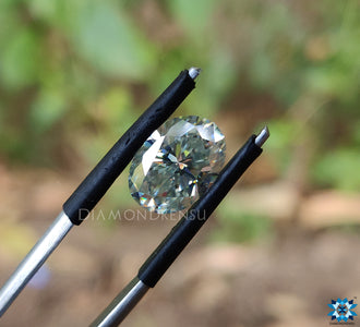 Moissanite oval cut added to design options.