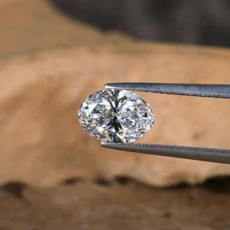Oval diamond cut loose lab grown diamond.
