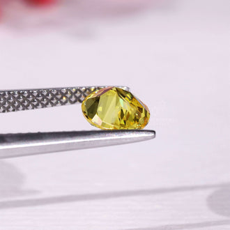 Oval shaped 1 carat loose lab grown diamond.
