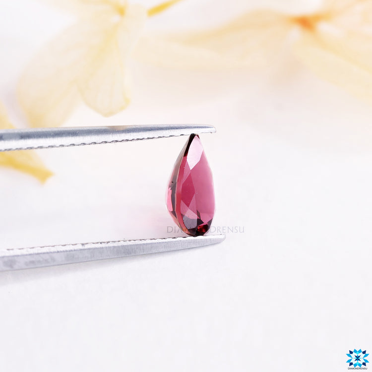 0.9 carat pear gemstone pink tourmaline.

